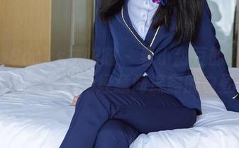 BoBoSocks袜啵啵 – 看小甜豆的私房作品，OL风是她不经意间流露的白昼梦。