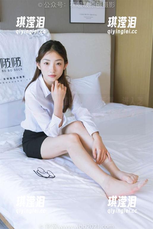 BoBoSocks袜啵啵-芝士 BoBoSocks袜啵啵 - 点开下载,进入芝士的平底鞋全套,谁说平底鞋不能拯救日常?