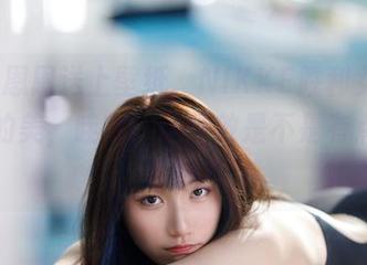 Cien恩恩送上壁纸，NIKKE胜利女神米哈拉的美，哇哦，这特效是不是有点过于奔放？