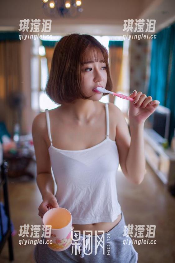 GIRLT果团网-尹意纯 GIRLT果团网 - 尹意纯的黑白美图,免费的,却好像包藏了点小心机。