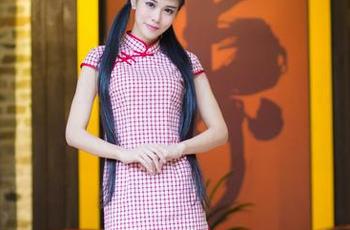IMiss爱蜜社 – 九尾Ivy的自拍作品集，你敢来挑战她的表情吗？