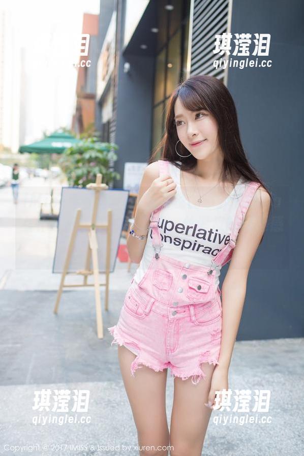 IMiss爱蜜社 - 最近发现的小狐狸Sica女仆系列，图片透露着一丝调皮的倔强感，哈哈！