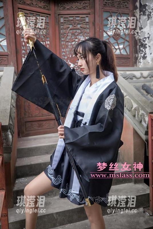 MSLASS梦丝女神 - 火车与玥玥的写真，带你直达壁纸超自然之乡，坐稳了，别掉了！