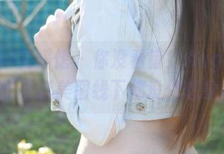MyGirl美媛馆 – 你没看错!AngelaLee李玲的圣诞美图线下都没你想象得多!