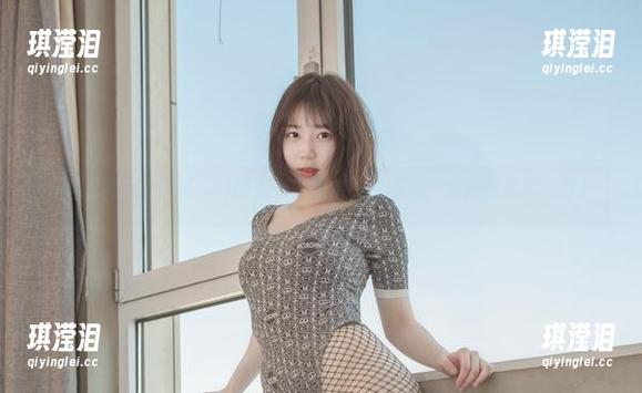 黑色，是MyuA(뮤아)的真爱？提高一下审美，来接收美图分享！