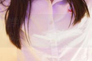 ROSI的嫩学妹制服写真,网盘说不定可以给我一些新灵感?