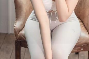 在Sonson(손손)的校园里，有哪些最新图包？不仅仅是四角跟书
