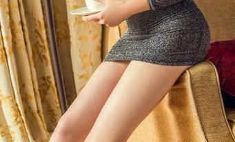 TouTiao头条女神 – 高清图册里的高萌萌,穿职业装竟然还能这么可爱,完全杀手锏啊。