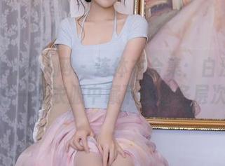 Xiuren秀人网 – 连体衣合集:白浅浅如何在一袭衣服中藏下那么多层次?