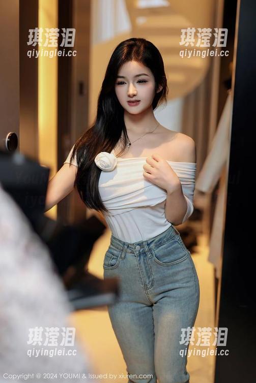YouMi尤蜜荟-严利娅Yuliya YouMi尤蜜荟 - 这个万圣节,严利娅Yuliya更新的写真让你想起大学宿舍鬼夜
