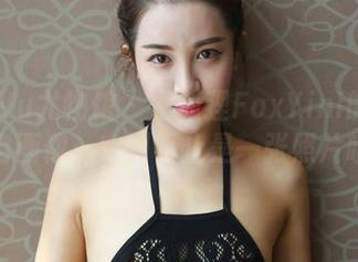 YouWu尤物馆 – 孟狐狸FoxYini的天台自画像:定制不止是一张照片哦
