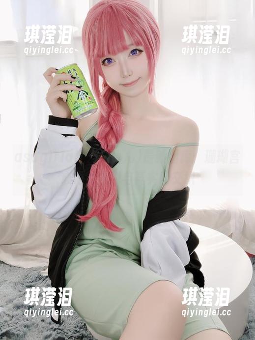 asagiriai(爱ちゃん)最新图库：珊瑚宫心海，虚拟与真实的交织