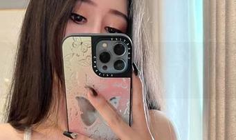 微密圈 – 作品集里的不爱笑的赛琳套装:隐晦的风格与直白的个性