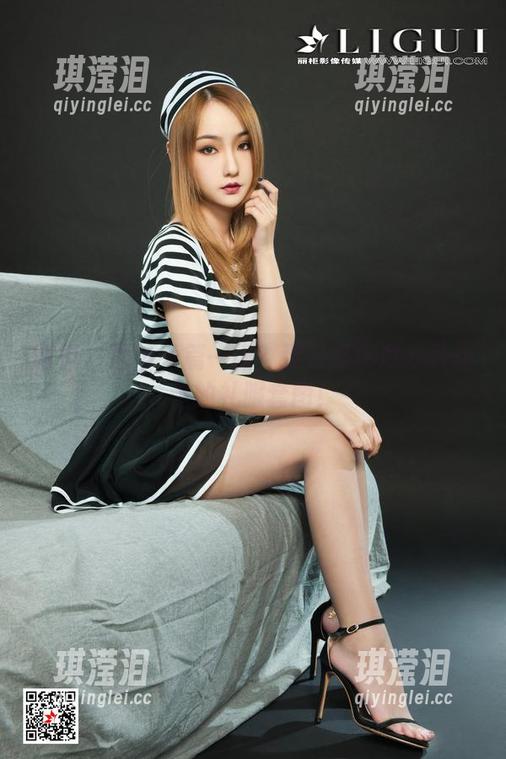 丽柜 - 原图千篇一律？那只是你没打开佳怡的礼服套图！