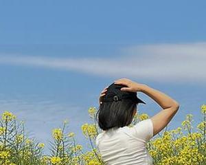 微密圈 – 网盘里的俏妞t,节日快乐下载,带点俏皮,带点小鹿乱撞。