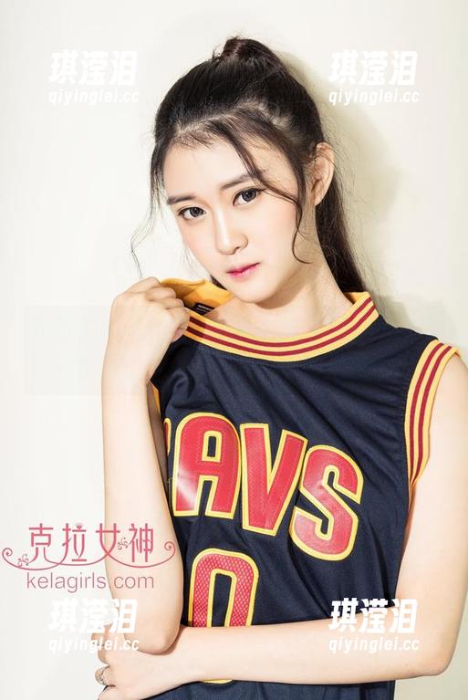 克拉女神-钟淇 克拉女神 - 钟淇体操服全套登场,这图简直给我上了一堂身姿优雅的速成课!
