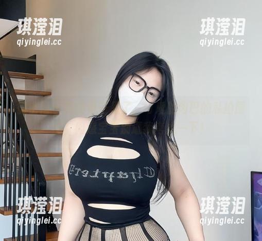 可爱的肉巴 微密圈 - 腩到骨子里了,可爱的肉巴的私拍原图,肉感宝宝别逼我考虑一下!