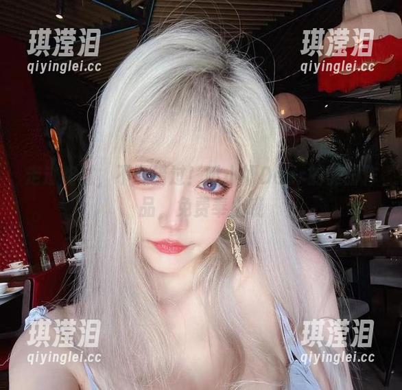 走过路过，不要错过！啾小妍Deer的美脚作品，免费奉上哦