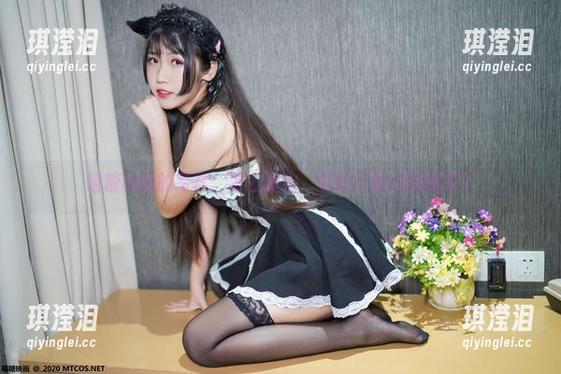 喵糖映画 喵糖映画的写真:穿上旗袍,你敢不敢约我喝茶?
