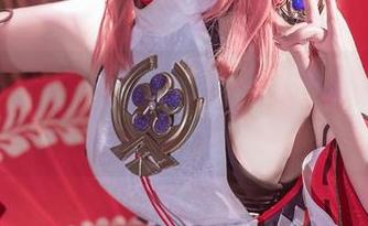 夏夏子又来了，这次是万圣小魔女，壁纸怎么能少！