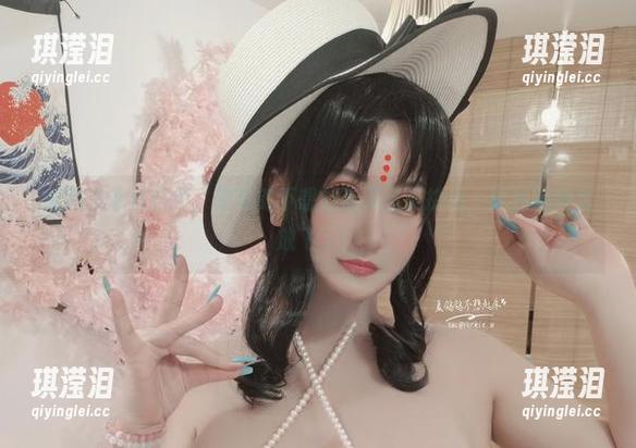 惠乃果泳装自拍，夏鸽鸽不想起床无圣光挑战，这种图集太放飞了！