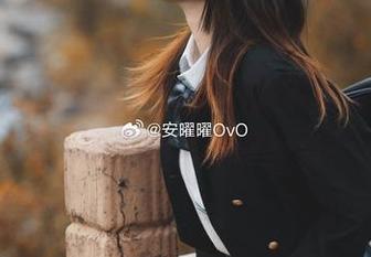 安曜曜的夏日高清合集，是不是太严肃了点，能不能再玩得欢点？