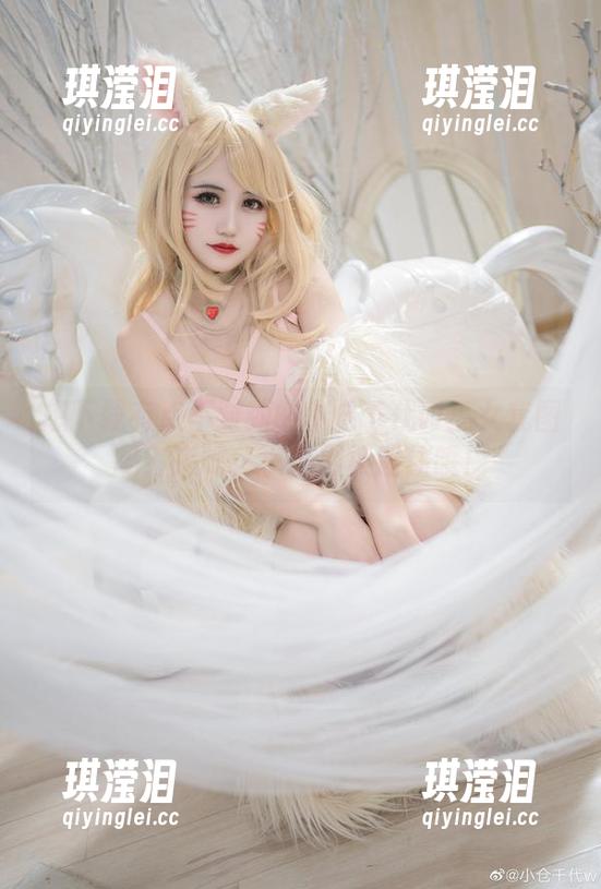 小仓千代w 想下载有点不对劲的小仓千代w巫女套图吗?来吧,小心别被迷住哦!
