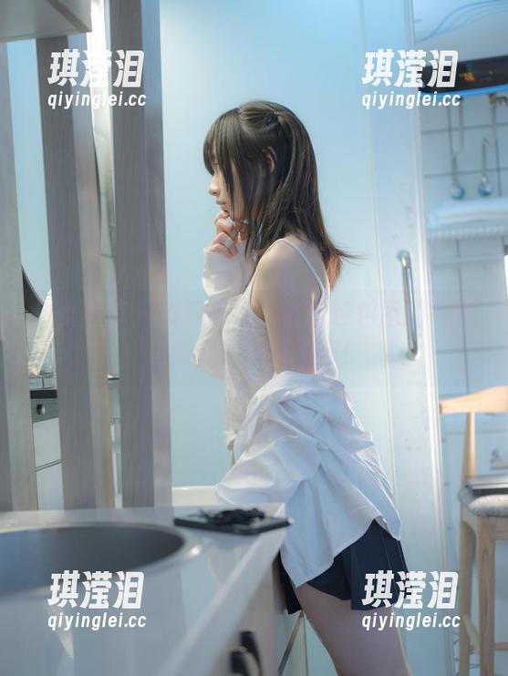 少女秩序-千澄 少女秩序 - 发现千澄:被粉色包围的写真之旅,原图在等你!