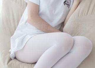 “少女秩序”最新作品:牛仔短裙与白丝的斗争,精彩不断!