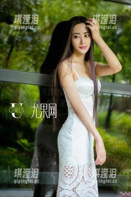 尤果网-雯雯 尤果网 - 不只是制服,雯雯的私拍合集好像还藏了什么