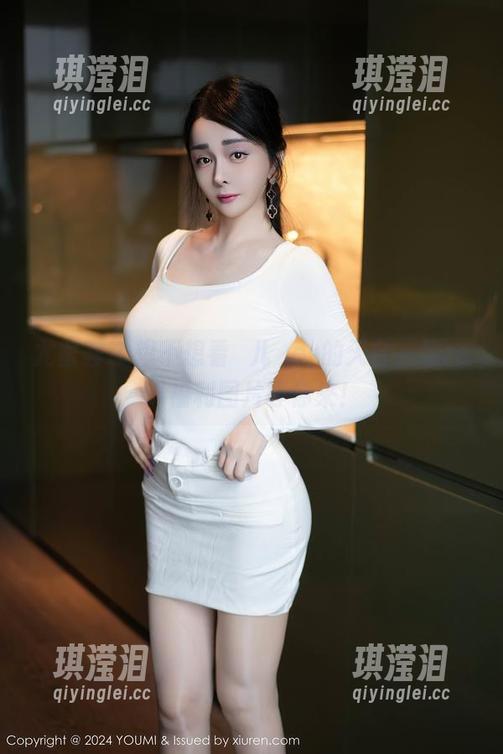 尤蜜荟 - 想不想看玥儿玥er的天台，超real福利图片等你来！