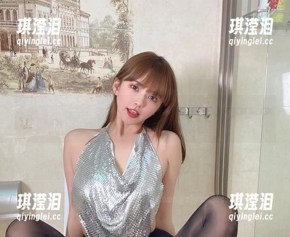 张思允 微密圈 - 张思允不让圣光遮挡:三亚的内衣图片燃爆你的视线。