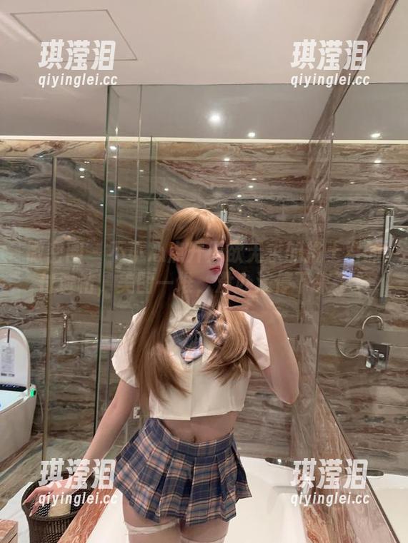 微密圈 - 不小心点开无欲无求的推土君的付费帖，美图一堆，没办法停下来了。