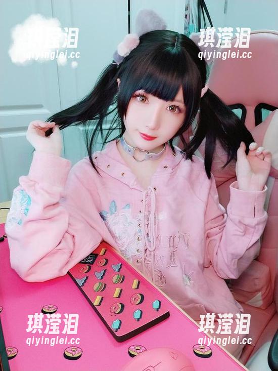 星之迟迟 呃…星之迟迟的最新套图来喽,《纯白と漆黑》中有些灵魂在闪闪发光,看完不许打喷嚏哦!