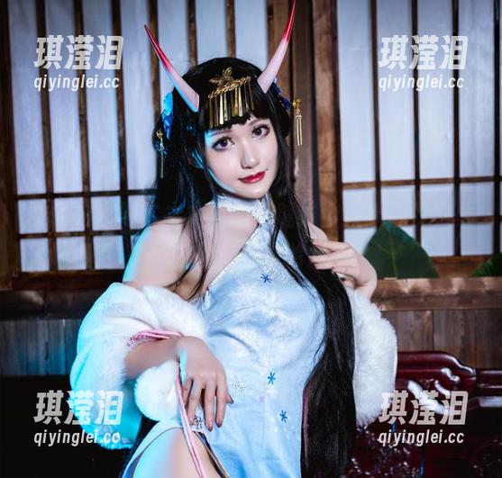 黑色内衣与木之本果的无缝结合，原图次数暴涨，不知道哈哈啥。