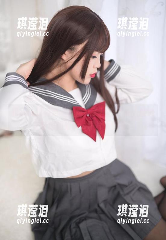 杏子夫人 我承认我有点‘入魔’了!杏子夫人的胶衣魅魔姐姐cos照片太好看!