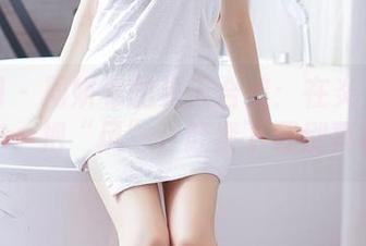 果团网 – 周妍希的夏天合集：在炎炎夏日里给你一把“风”，赶紧下载别再等了！
