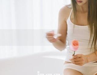 果团网 – 私拍又如何？甜Abby那美腿该是怎么炼成的？
