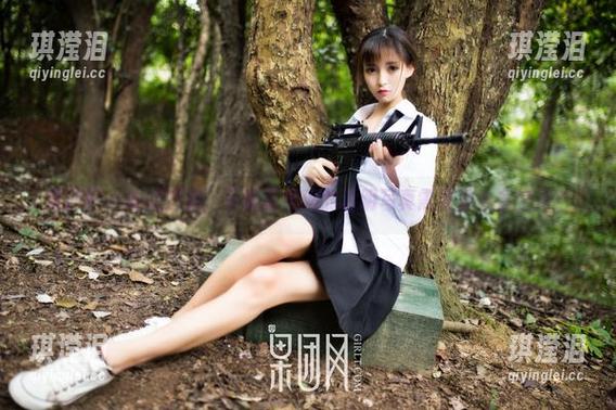 果团网-莫雅琪 果团网 - 谁能想到,下载莫雅琪的透明写真需要那么多空间?