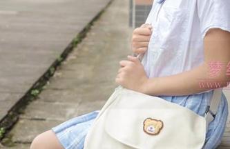 梦丝女神 – 晓晓分享：学妹的最新姿势，你敢尝试吗？