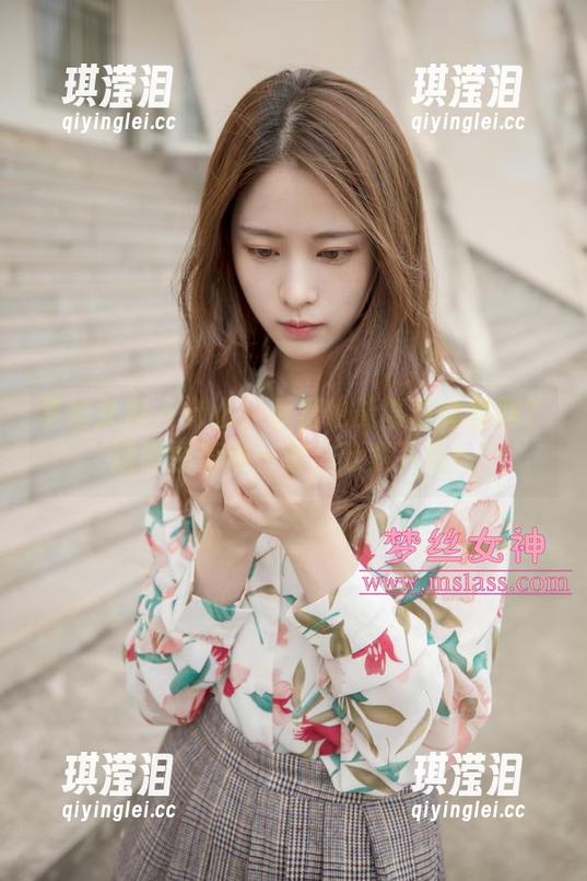 梦丝女神 - 什么！香萱也能驾驭体操服？这原图值得一看，赶紧下载！