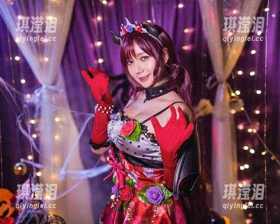 高清红色内衣：洛丽塔大哥带你奔赴不明领域
