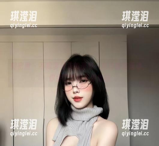 琳铛铛 微密圈 - 不需要付费的资源—琳铛铛在运动,你会自然想不停地翻
