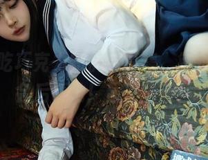 白莉爱吃巧克力短裤写真集，错过了可是会后悔的！最新上架！