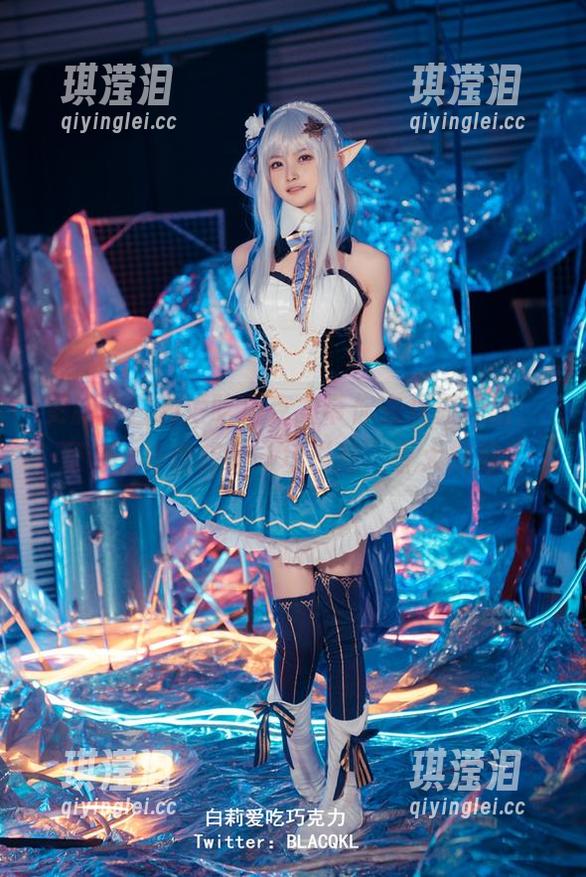 更新！白莉爱吃巧克力带你去见原理猪，深巷女仆也想来一场“猪”事大挑战！