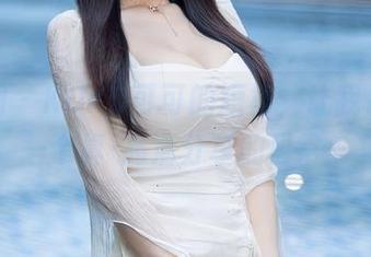 秀人网 – KOKO可可的短裙,让我们看到一个真·高清分享的日常~