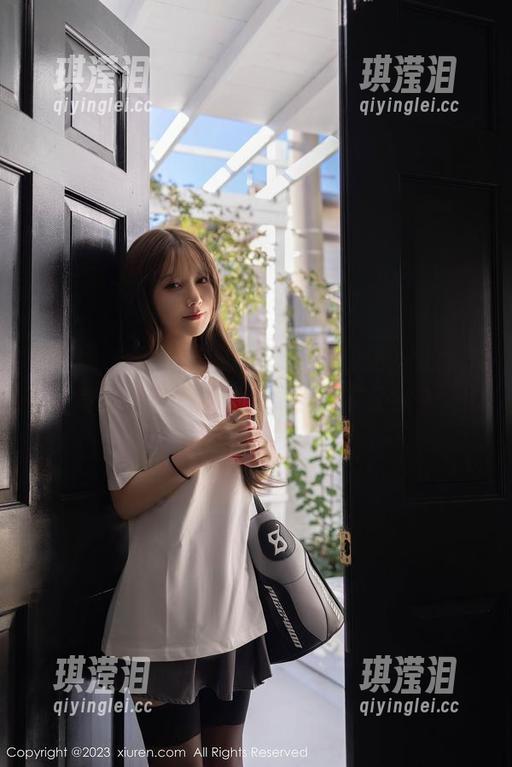 秀人网-UU酱 秀人网 - 看UU酱的圣诞图库精选,让我想问她今年的愿望清单到底写了啥?