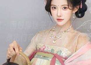 秀人网 – 图包推送来了,小嘉敏的白色美图:是出门前在冰箱里待久了吧?