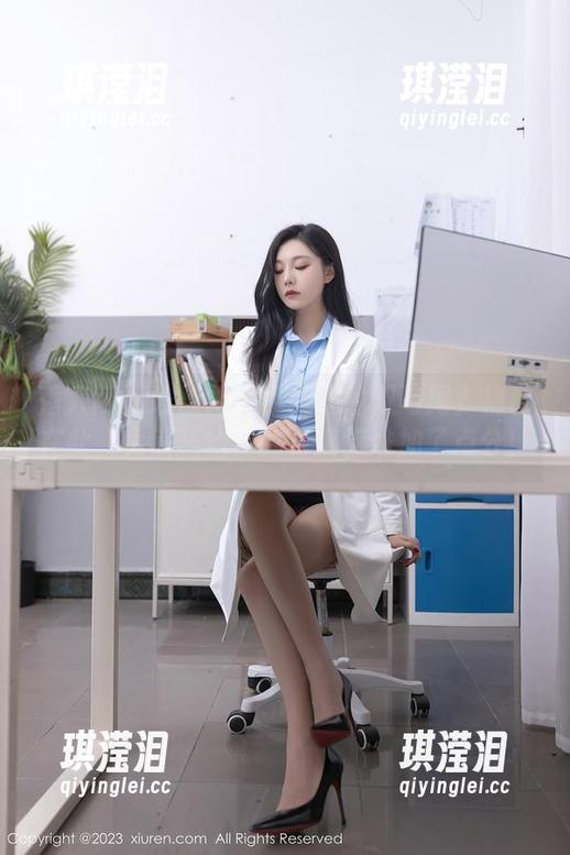 秀人网-小逗逗 秀人网 - 谁能拒绝小逗逗的双马尾?福利在此,竟然还给我的择偶标准加了点分!