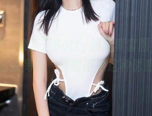 秀人网 – 徐莉芝Botty的写真套图，连衣裙穿出新高度，谁能拒绝这种诱惑呢？